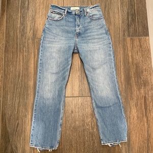 Abercrombie Ultra High Rise Ankle Straight Jeans Size 27